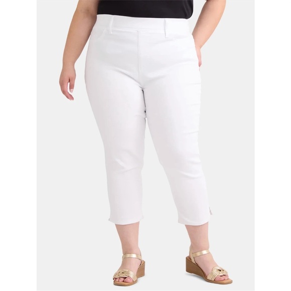 Terra & Sky Women's Plus Size High Rise Capri Jeggings, Size 4X (28W-30W), White - Picture 1 of 5